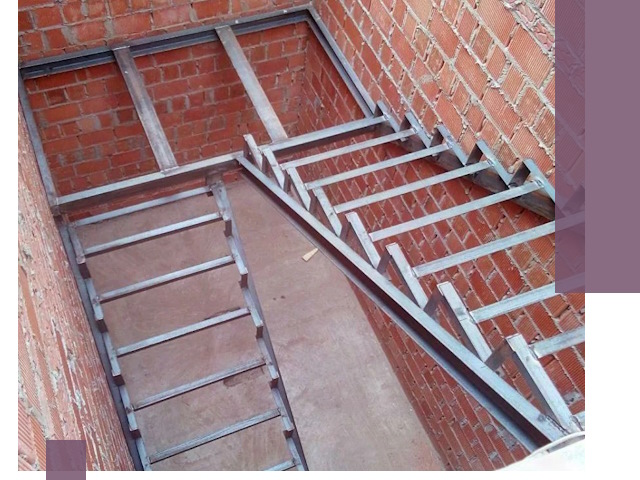 Монтаж металлических лестниц под ключ в Ачинске быстро и качественно