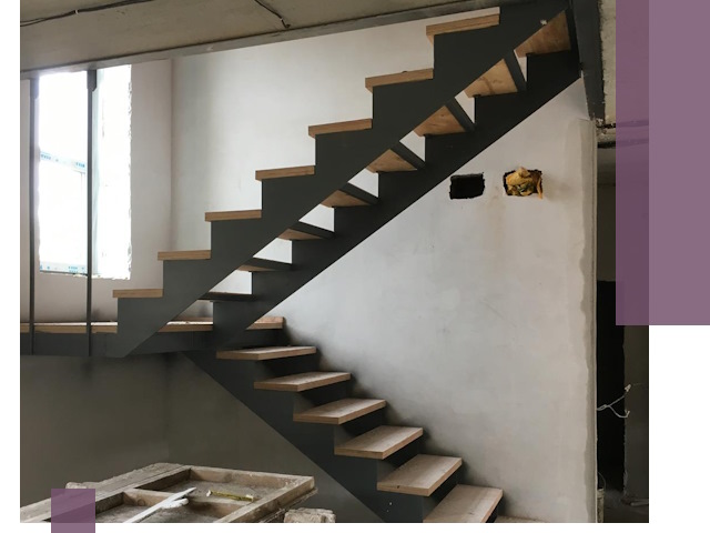 Изготовление лестниц на металлокаркасе в Ачинске от производителя