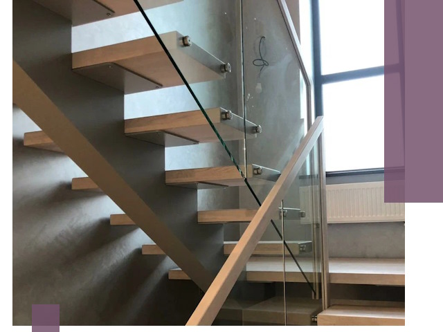 Изготовление лестниц на монокосоуре в Ачинске с монтажом и гарантией