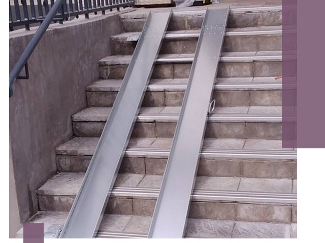 Демонтаж откидных пандусов профессионально в Ачинске