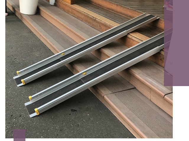 Телескопические пандусы под ключ в Ачинске — изготовление и монтаж