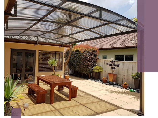 Навесы во двор под ключ в Ачинске — изготовление и монтаж